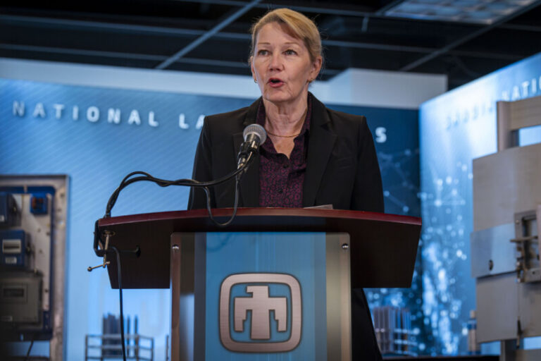 Featured image for “Quantum will be ‘scalable to real problems’ within a decade, says Sandia director”